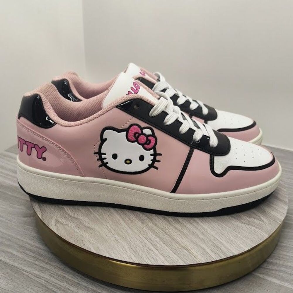 Hello Kitty by Sanrio Low Top Court Sneakers Women's Size 10 Shoes Pink White